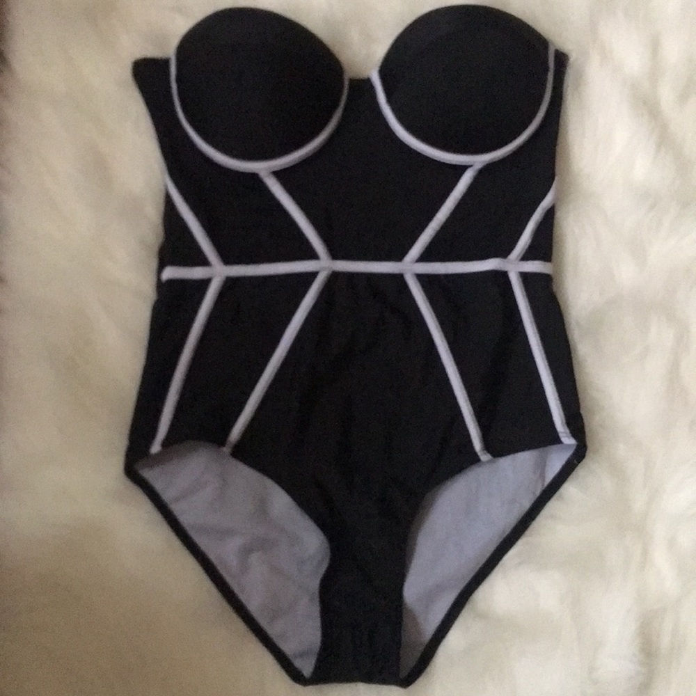 NWOT Strapless Black and White One Piece